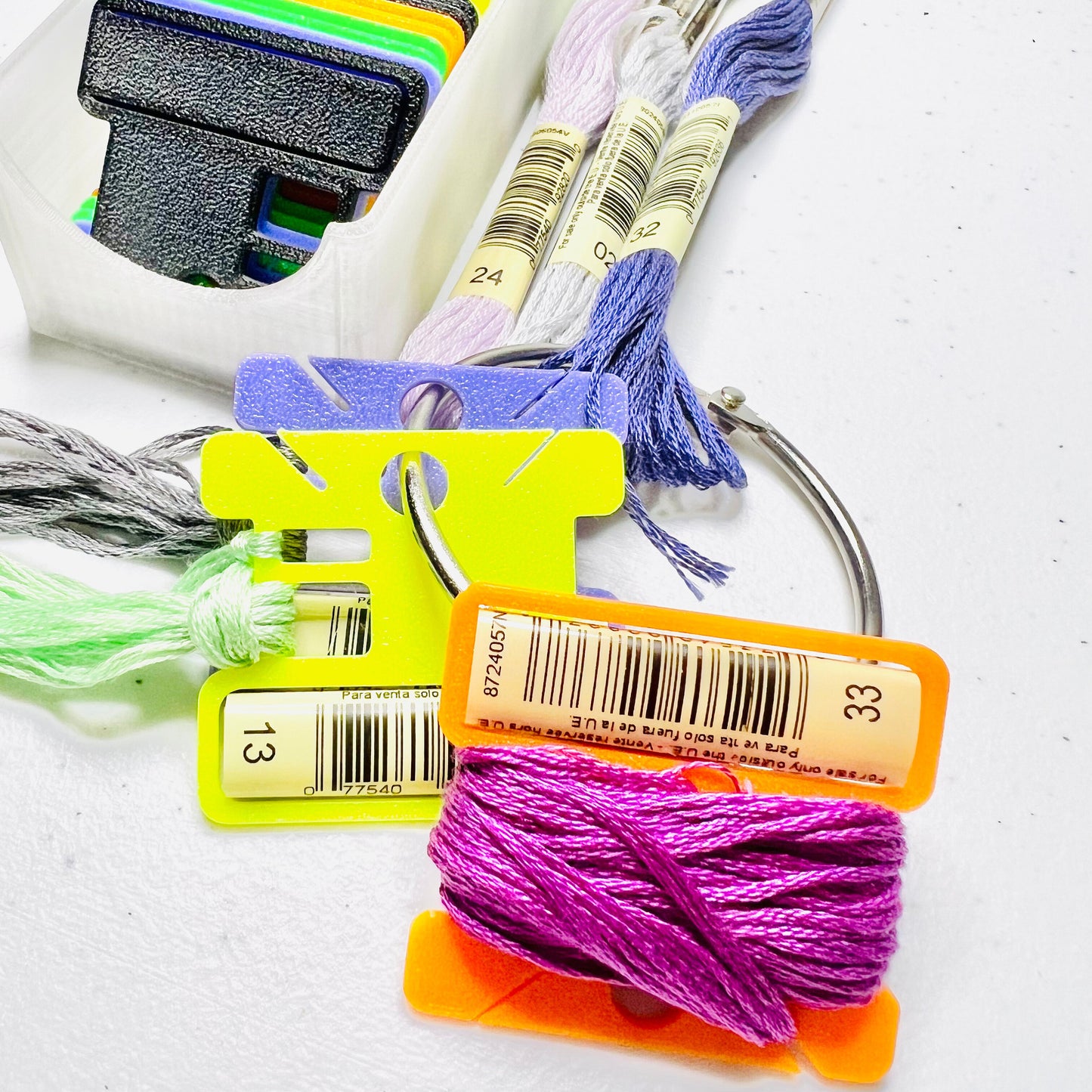 MEGA Bobbin "All-in-One" with Label Slot | Cross Stitch, Embroidery and Needlework Organization