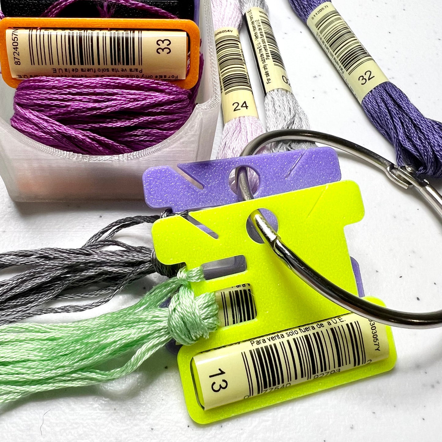 MEGA Bobbin "All-in-One" with Label Slot | Cross Stitch, Embroidery and Needlework Organization