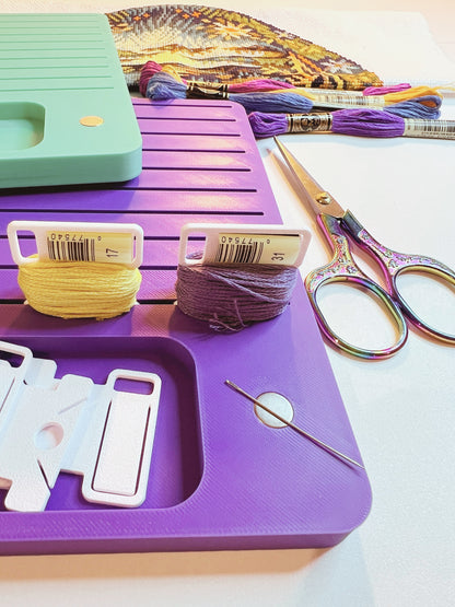 Floss Dock + Accessory Tray | Holds 40 Bobbins