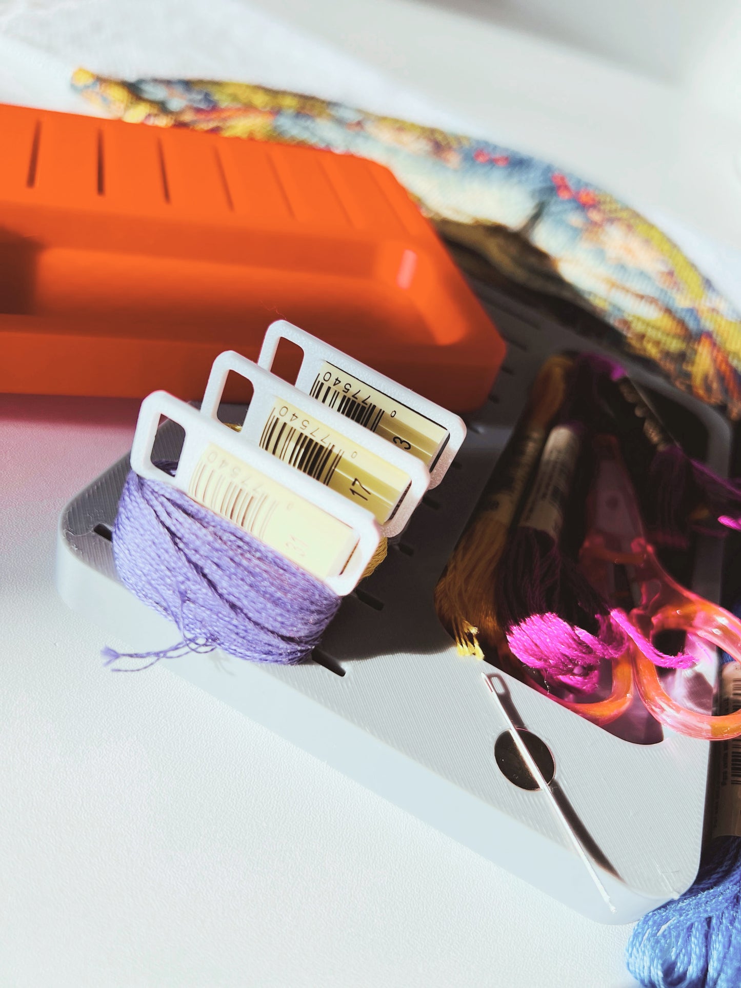 Floss Dock + Accessory Tray | Holds 10 Bobbins