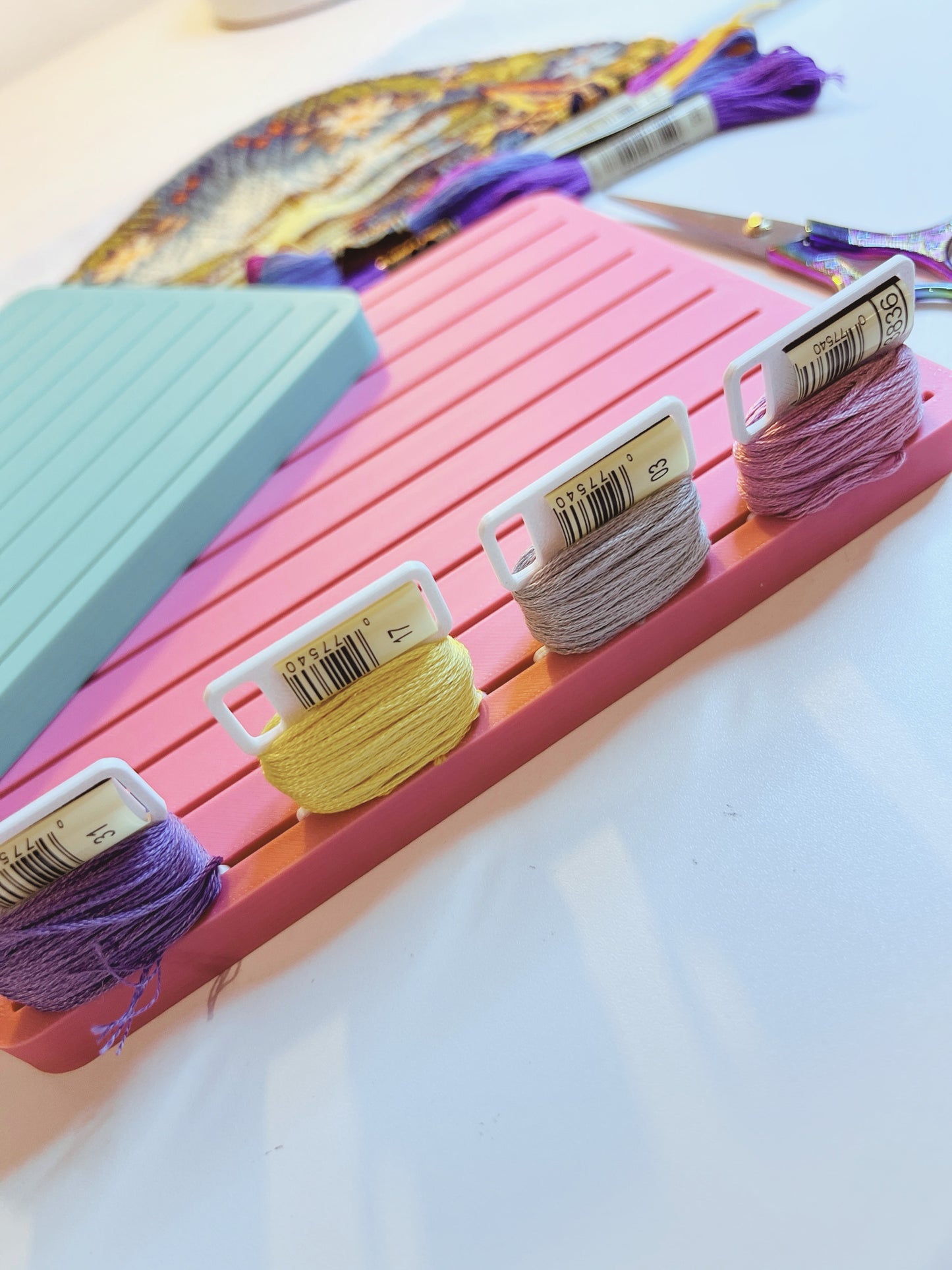 Floss Dock | Holds 40 Bobbins