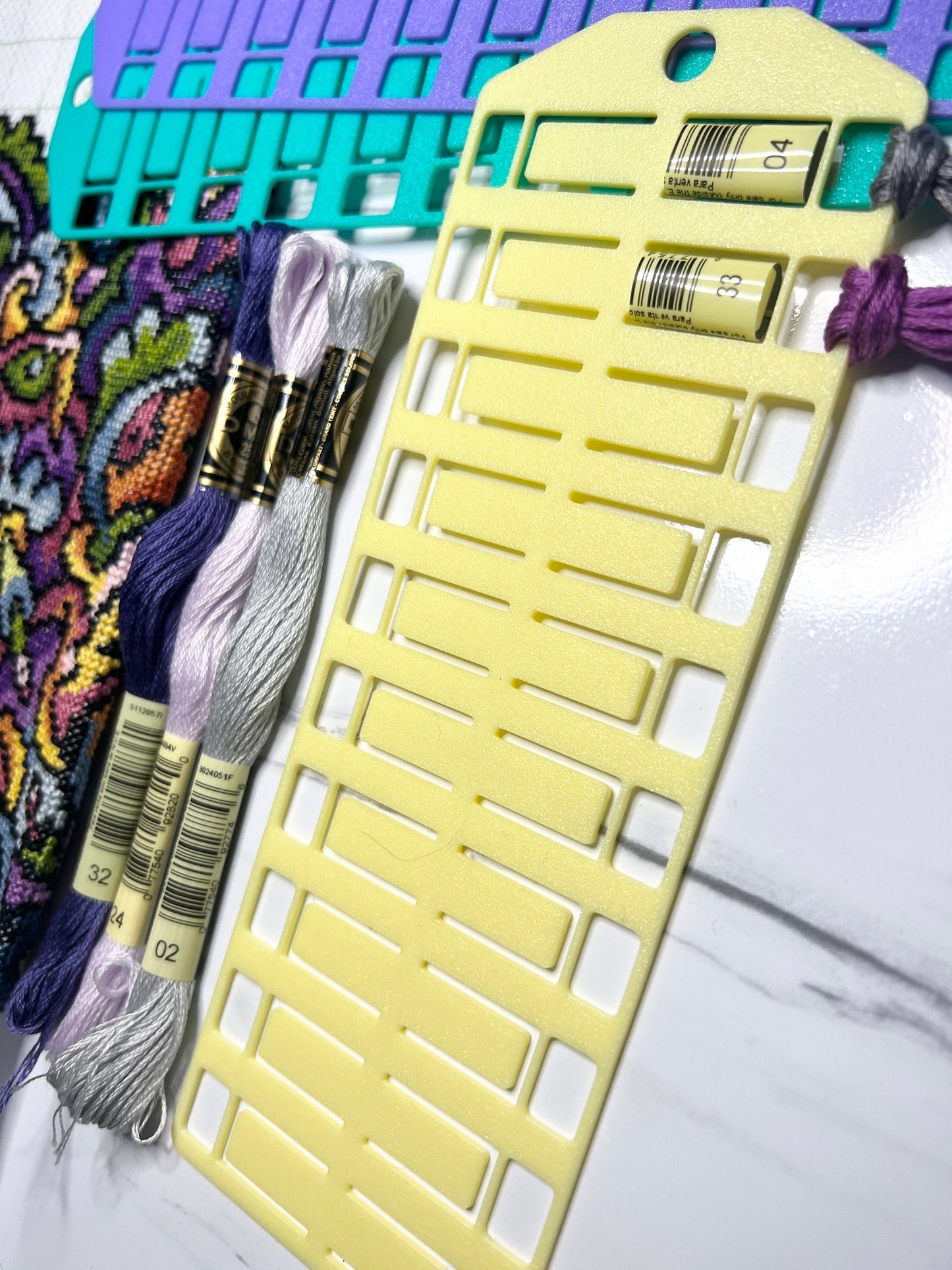 Floss Thread Card Organizer with Label Tag Slots | Holds 20 SQ| Cross Stitch, Embroidery and Needlework Organization