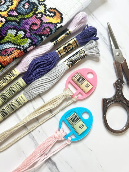 EGG STYLE Floss Thread Drops with Label Tag Slot | Cross Stitch, Embroidery and Needlework Organization