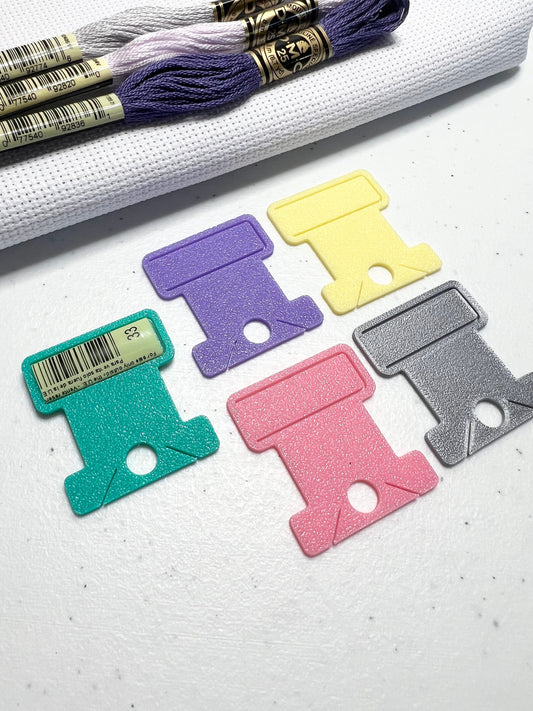 Bobbin with Label Slot | Standard Size | Floss Thread Storage | Cross Stitch, Embroidery and Needlework Organization